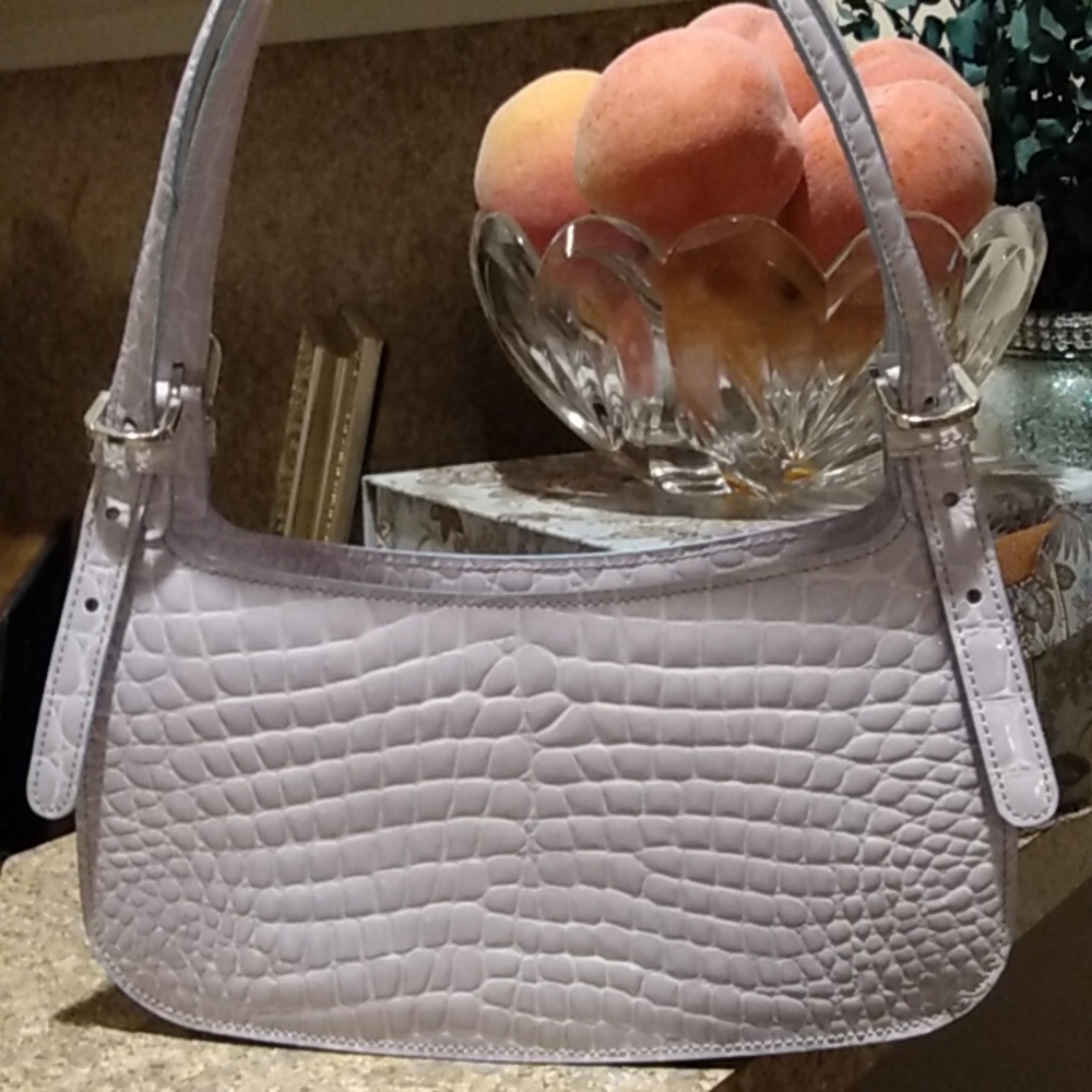 💜 MOSCHINO PURSE💜 - Picture 2 of 7